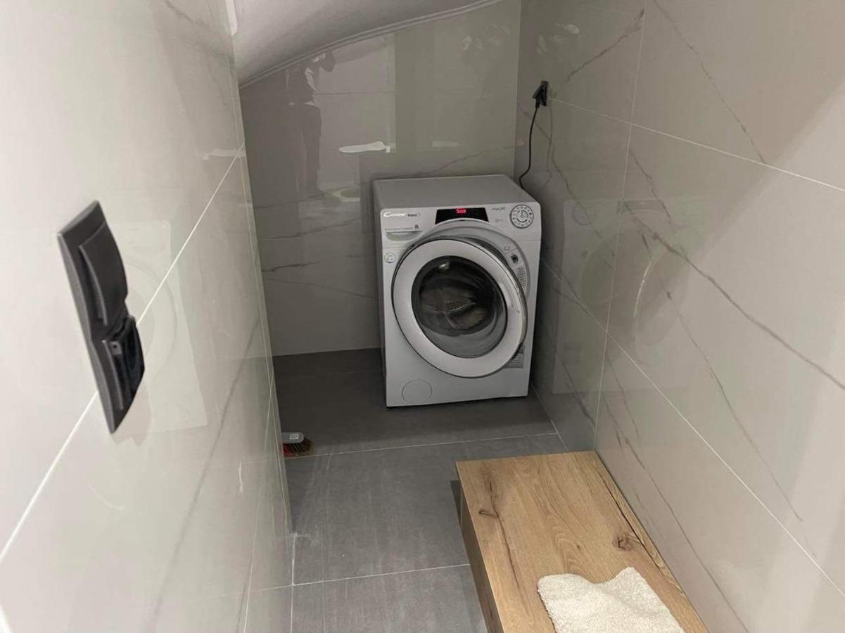 Kontis' Furnished Apartment 路特奇 外观 照片