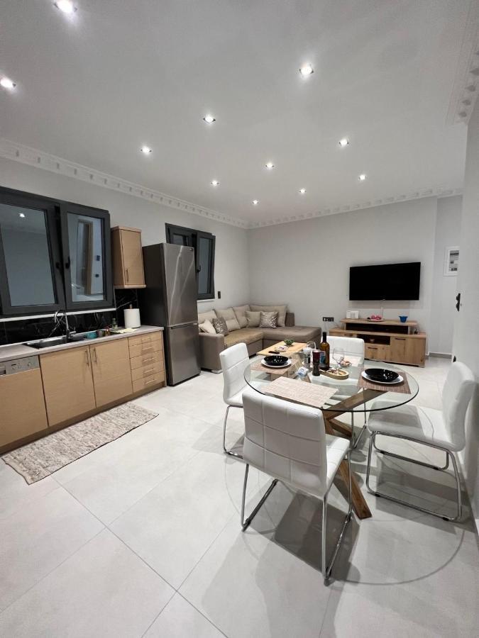 Kontis' Furnished Apartment 路特奇 外观 照片