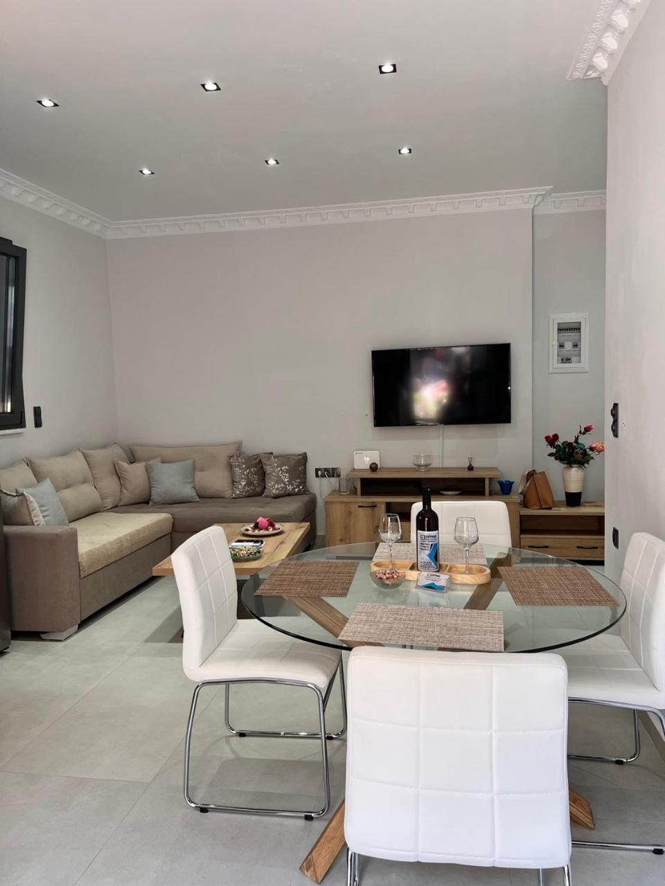Kontis' Furnished Apartment 路特奇 外观 照片